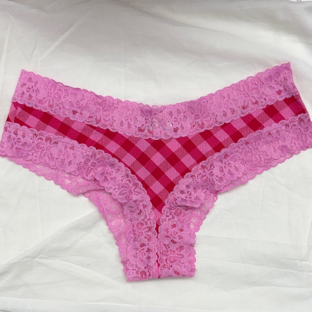 Victoria's Secret Cheeky Pink Red Gingham Lace Cheeky Panty